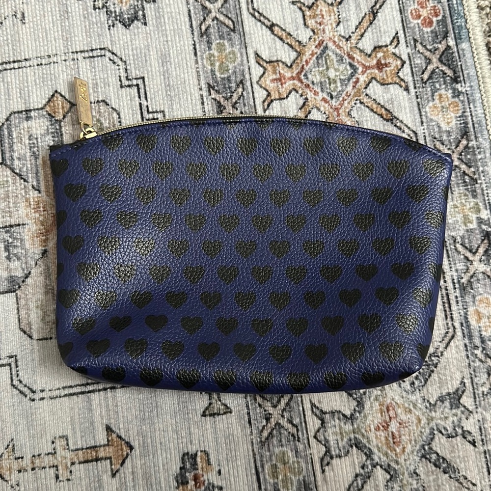 Ipsy, Women’s Heart Pattern, Make Up Bag, in Purple